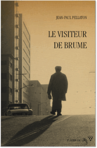 La couverture du "Visiteur de Brume". La couverture du "Visiteur de Brume".